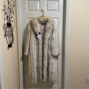 Vintage Saga Fox !Full Length! Fur Coat ~dry cleaned~ w/ matching belt